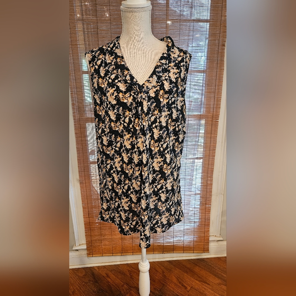 Tahari Arthur S. Levine Top Womens Size 2X Sleeveless Floral Blouse Boho Chic